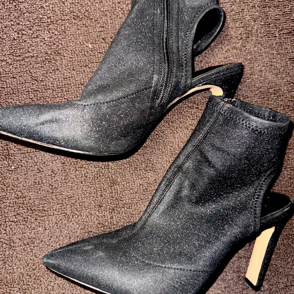 High heel ankle boots - 8M